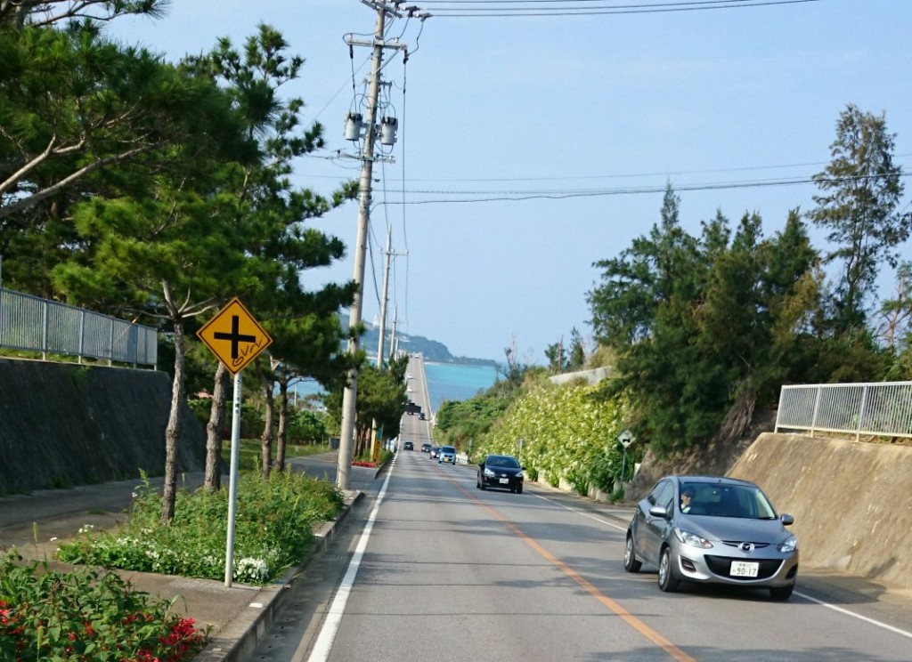 沖縄の街